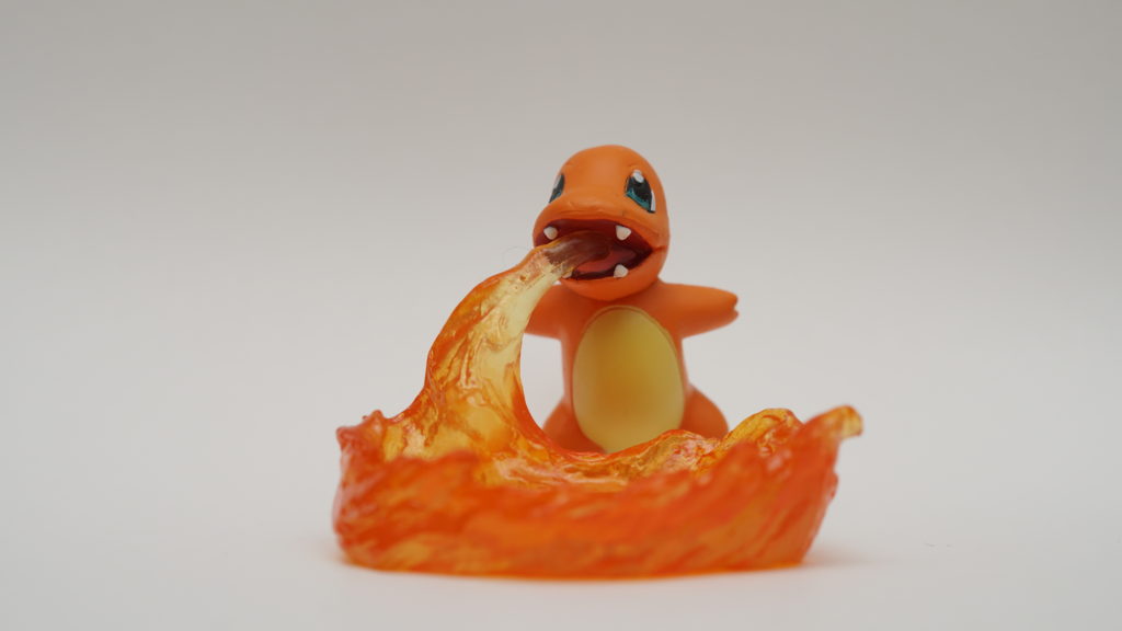 charmander-paper-clip-holder-pokemon-helpful-desktop-figures-justveryrandom