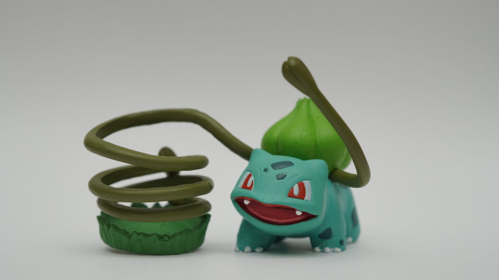 bulbasaur-stamp-holder-pokemon-helpful-desktop-figures-justveryrandom