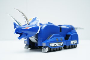 soul-of-chogokin-daizyujin-dio-megazord-review-just-very-random-2