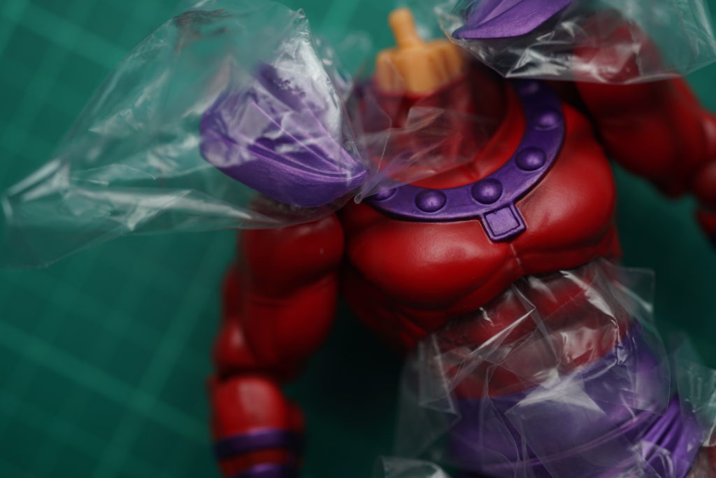 toy-review-revoltech-magneto-just-very-random-philippines-8