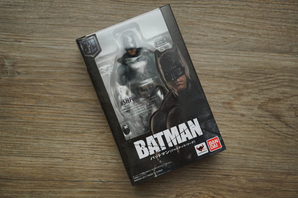 toy-review-figuarts-batman-batfleck-just-very-random-1