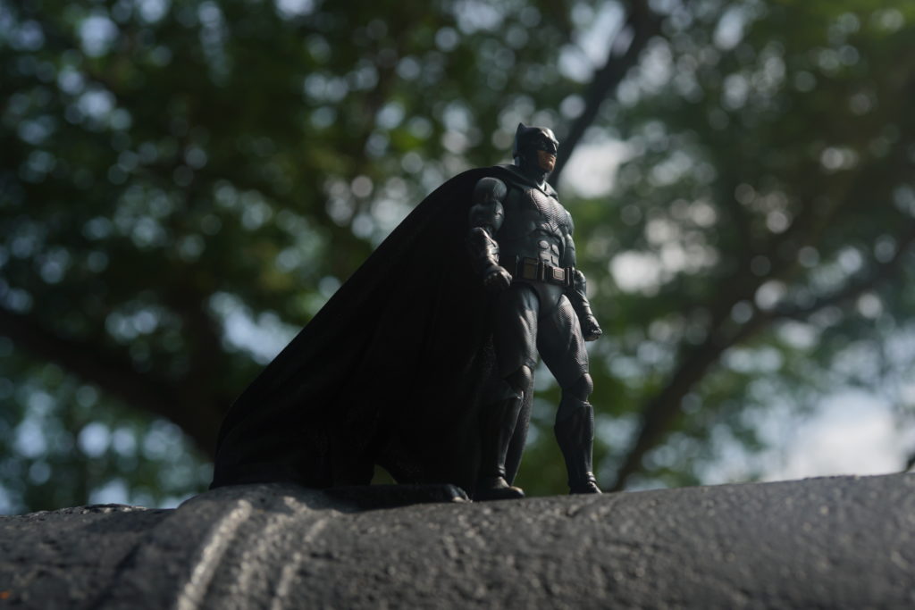 toy-review-figuarts-batman-batfleck-just-very-random-19