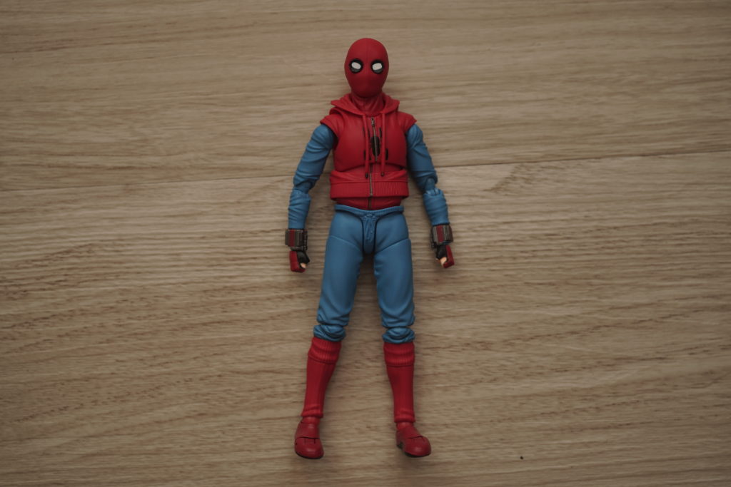 toy-review-figuarts-spiderman-homecoming-just-very-random-4