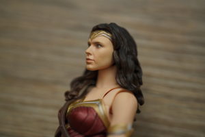 toy-review-figuarts-wonder-woman-just-very-random-17