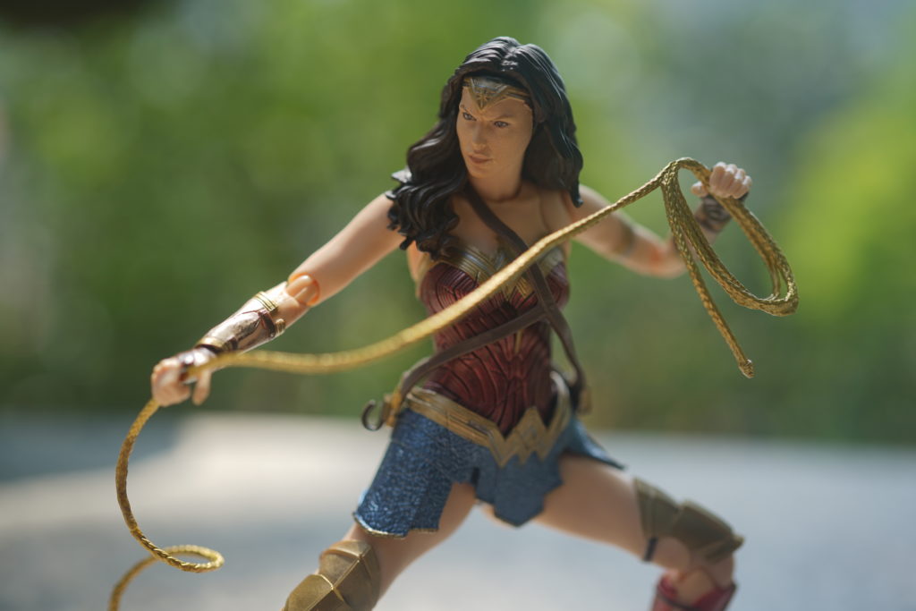 toy-review-figuarts-wonder-woman-just-very-random-31