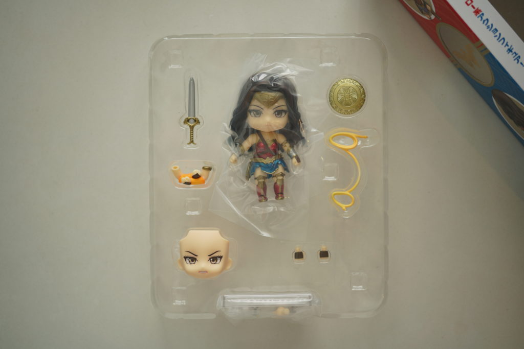 toy-review-nendoroid-wonder-woman-just-very-random-3