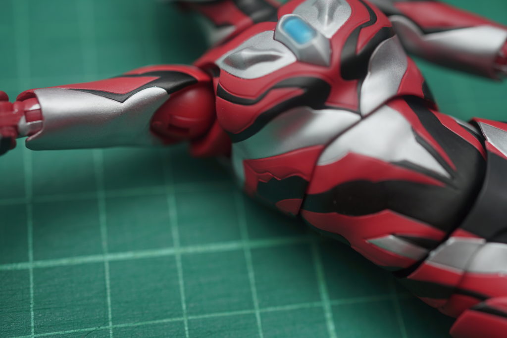 toy-review-figuarts-ultraman-geed-just-very-random-7