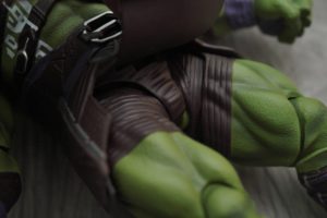 toy-review-s-h-figuarts-thor-ragnarok-hulk-philippines-12