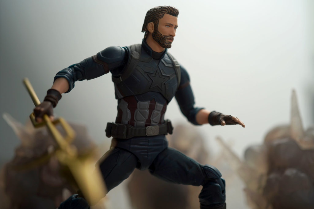 toy-review-shfiguarts-captain-america-avengers-infinity-war-just-very-random-23