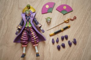 toy-review-shfiguarts-ninja-batman-joker-just-very-random-3