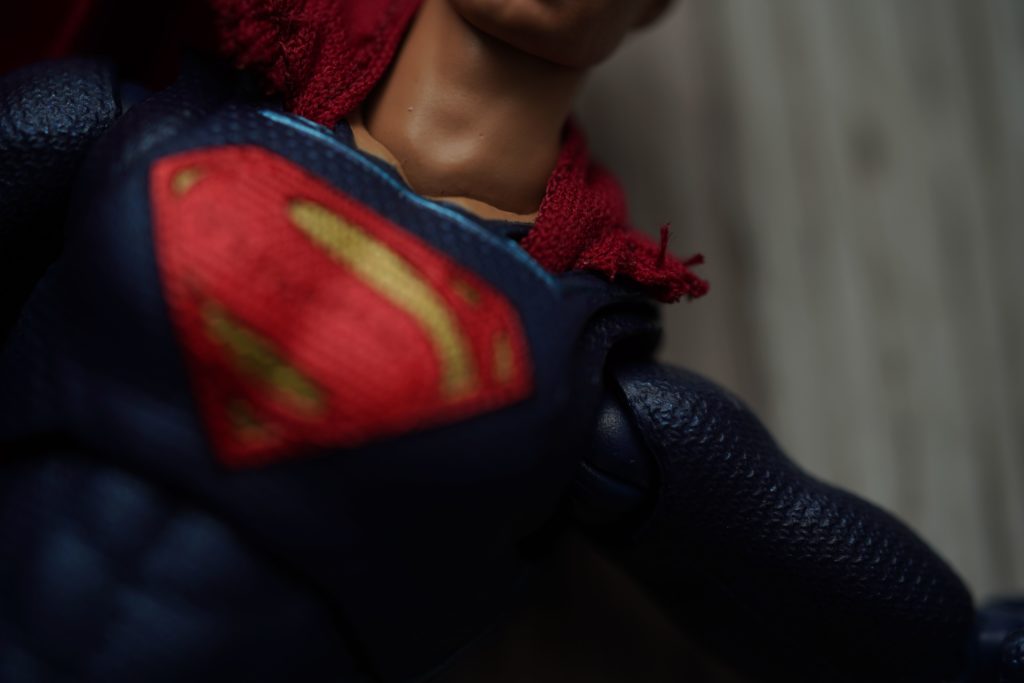 toy-review-shfiguarts-superman-justice-league-just-very-random-12