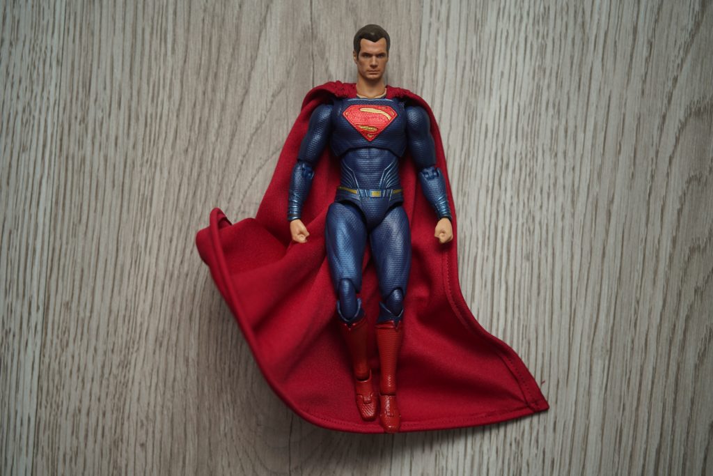 toy-review-shfiguarts-superman-justice-league-just-very-random-13
