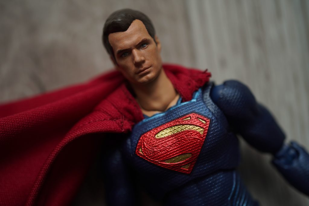 toy-review-shfiguarts-superman-justice-league-just-very-random-4
