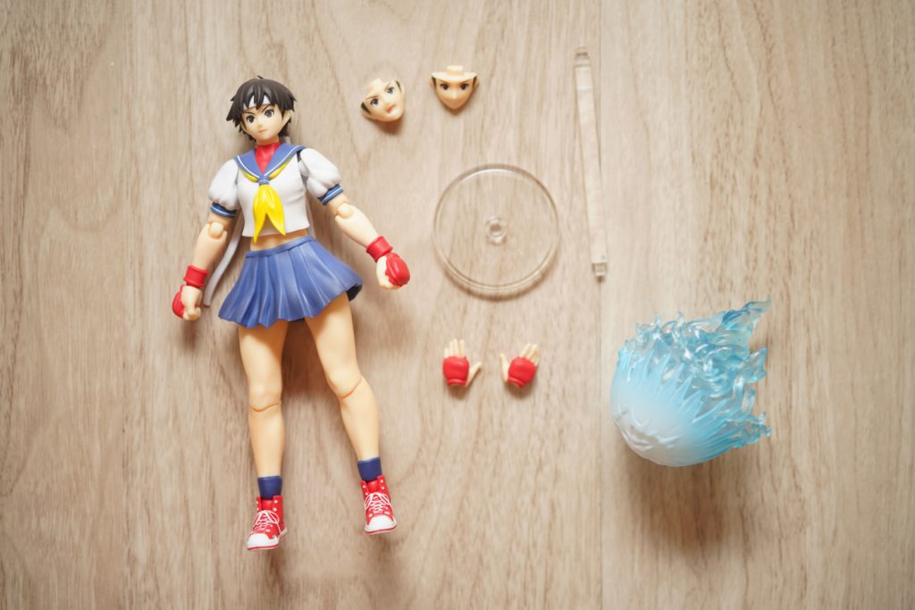 toy-review-shfiguarts-street-fighter-sakura-just-very-random-4