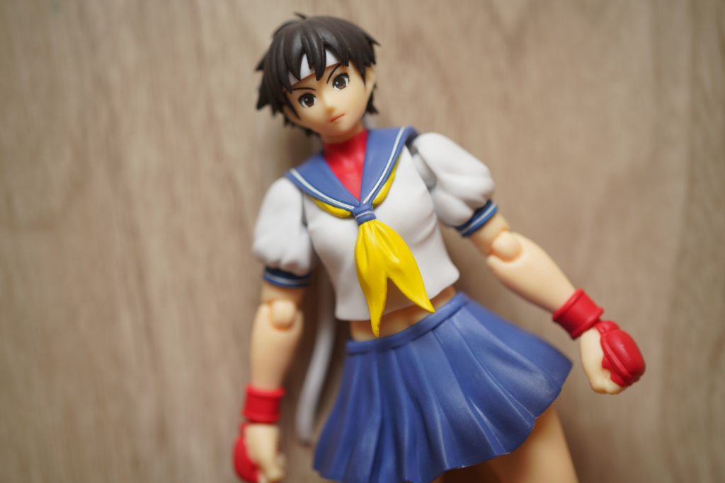 toy-review-shfiguarts-street-fighter-sakura-just-very-random-7