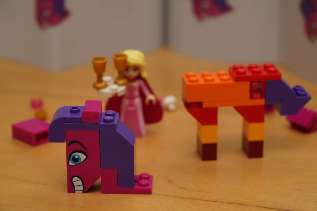 toy-review-lego-movie-queen-watevra-wanabe-jut-very-random-28