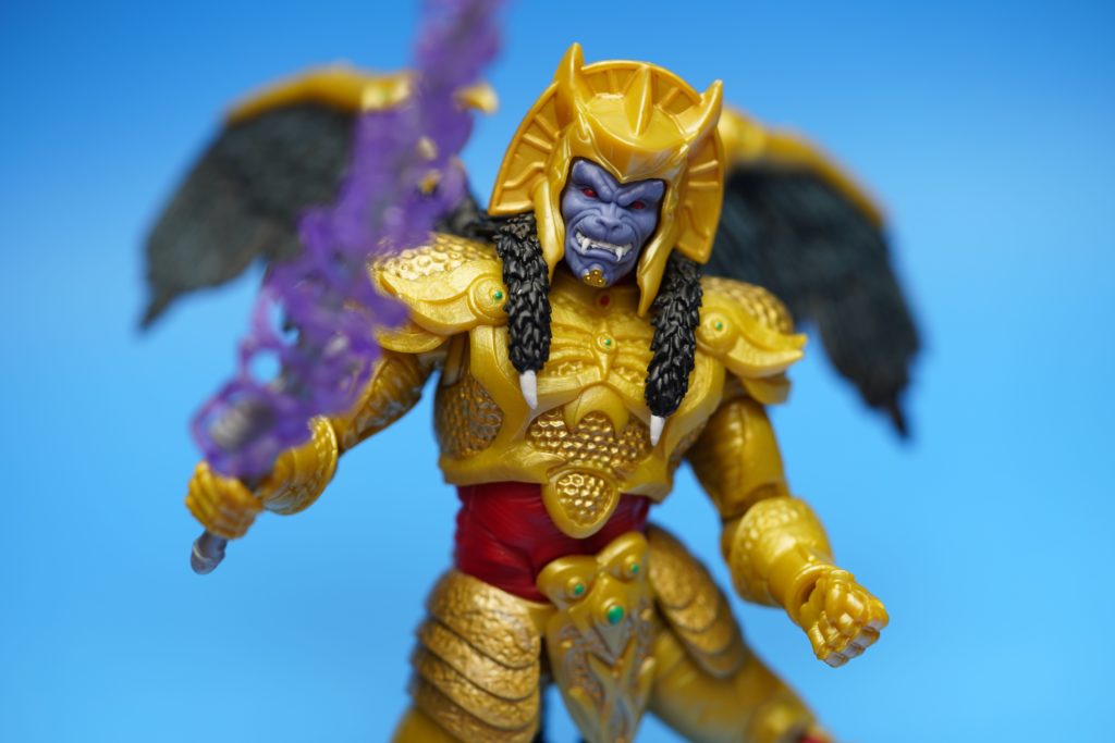 toy-review-power-rangers-lightning-collection-goldar-justveryrandom-24