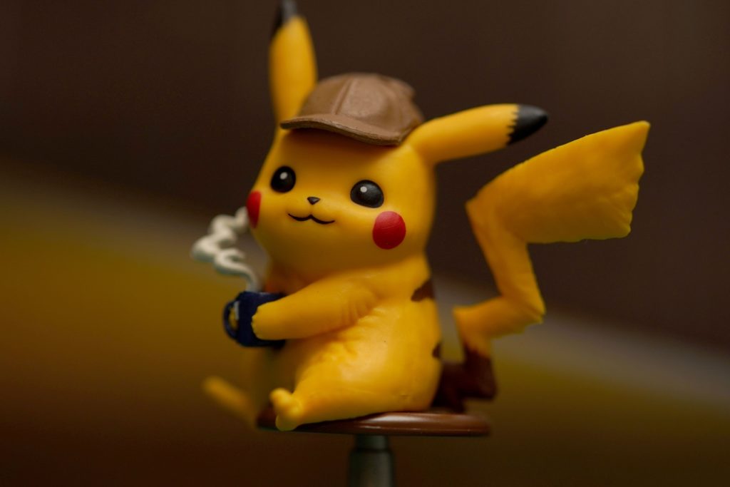 toy-review-pokemon-detective-pikachu-trading-card-game-4