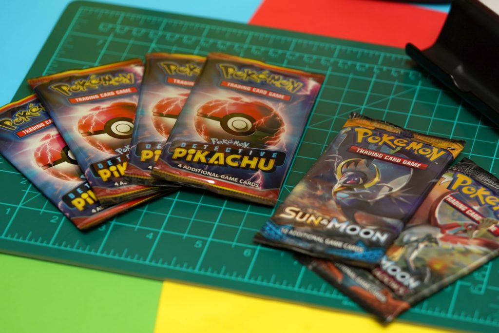 toy-review-pokemon-detective-pikachu-trading-card-game-6