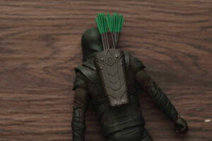 toy-review-mcfarlane-green-arrow-justveryrandom-27