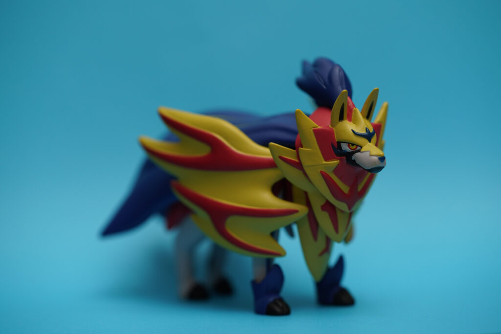 Pokemon Moncolle Poke Del-Z Zamazenta (Crowned Shield)