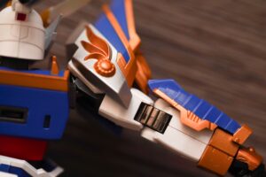 toy-review-liu-bei-gundam-metal-robot-justveryrandom-23