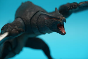 toy-review-s-h-monsterarts-monster-hunter-nargacuga-justveryrandom-25